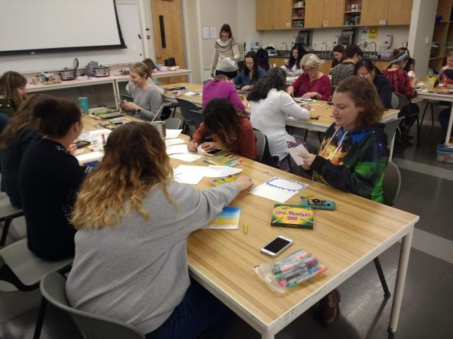  SIUE art therapy class in progress highlighting art-based learning.