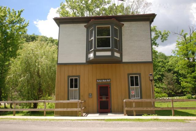Farley's Music Hall in Elsah