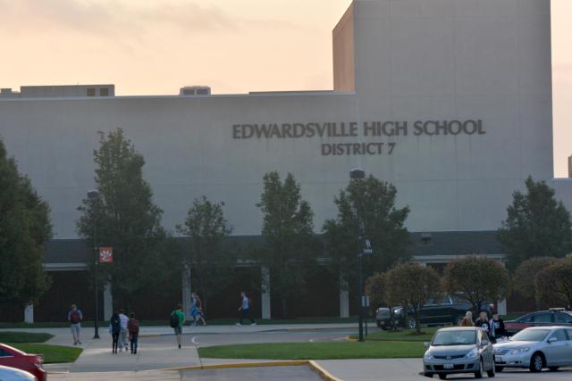Edwardsville School District Cancels Classes For Tuesday Because Of 