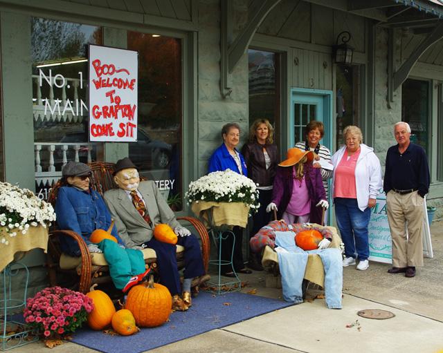  2nd place Best Scarecrow Display - No. 15 Main - Bobbie Amburg, Jeannie Brendel, Trudi Allen, Joyce Harmon, Tom Thompson