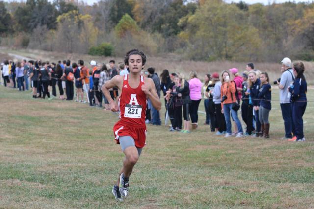 Alton's Arie Macias