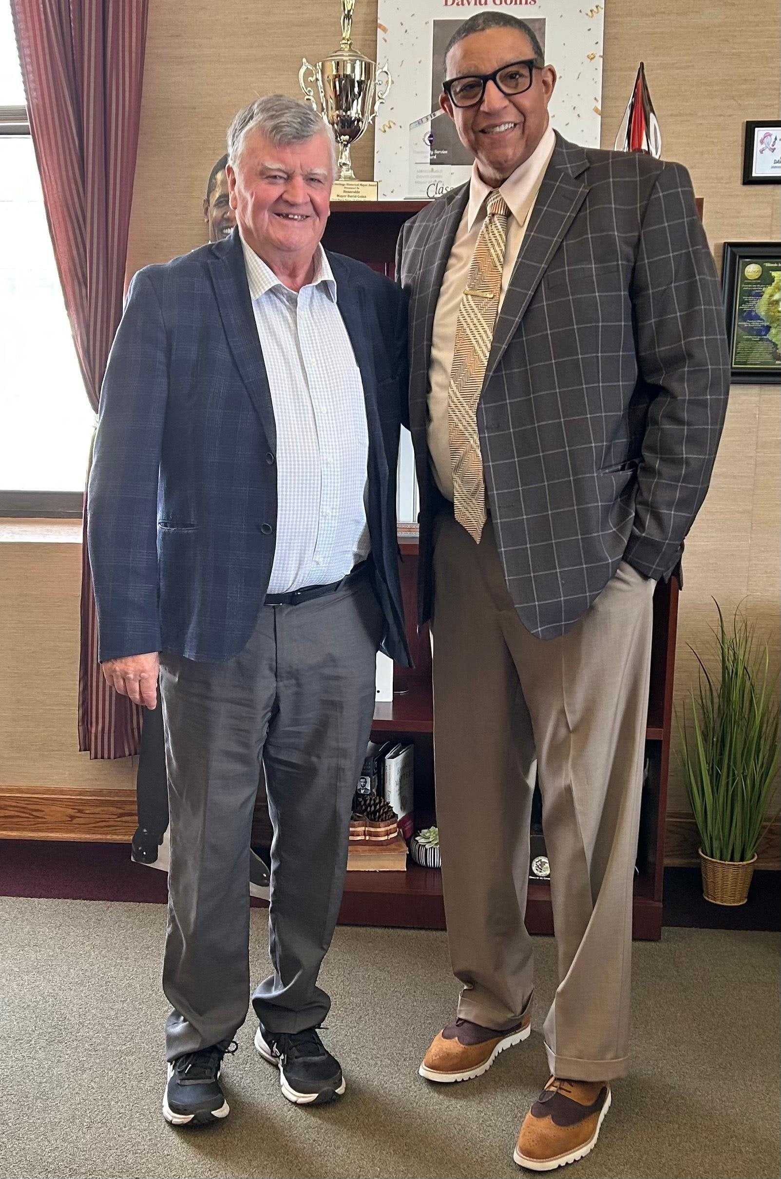 Mayors Claude Elliott and David Goins.