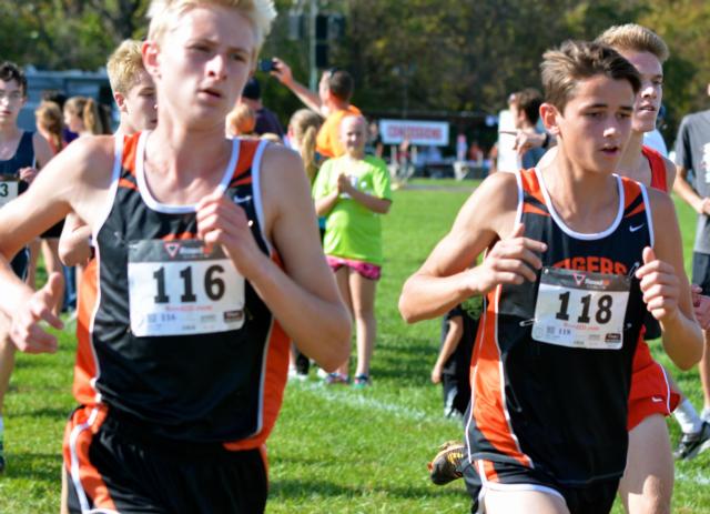 Edwardsville's Jack Pifer and Dan Powell. (Photo by Dan Brannan)