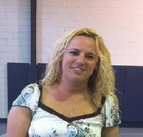Angie Custer