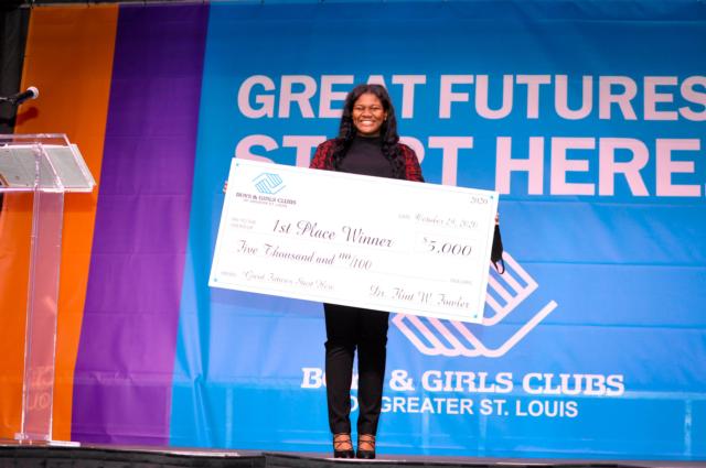 Check presentation of the Michael and Wanda DeHaven $5000 Scholarship to 2021 BGCSTL Youth of the Year Ja’Niyah Banks-Ewing by Abby & Travis Sarich and Joe Brown of Frank Leta Honda who presented Ja’Niyah with a new car 2021 Youth of the Year Ja’Niyah Banks-Ewing