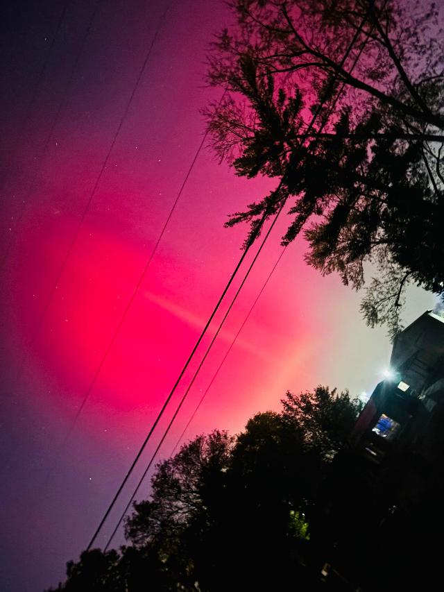 A photo by Sheena Williamson in Granite City.