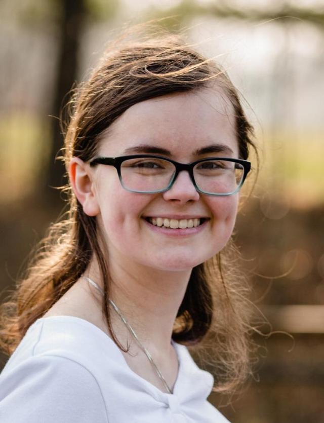 SIUE School of Business student Eleanor Kohlberg is the St. Louis Chapter of the Institute of Internal Auditors scholarship recipient.