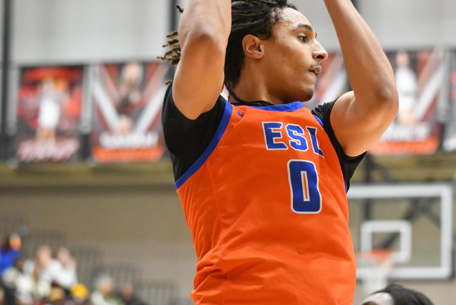 Jamison White of East St. Louis led all scorers with 23 points against the Tigers on Friday night. (Photos by Dan Brannan).