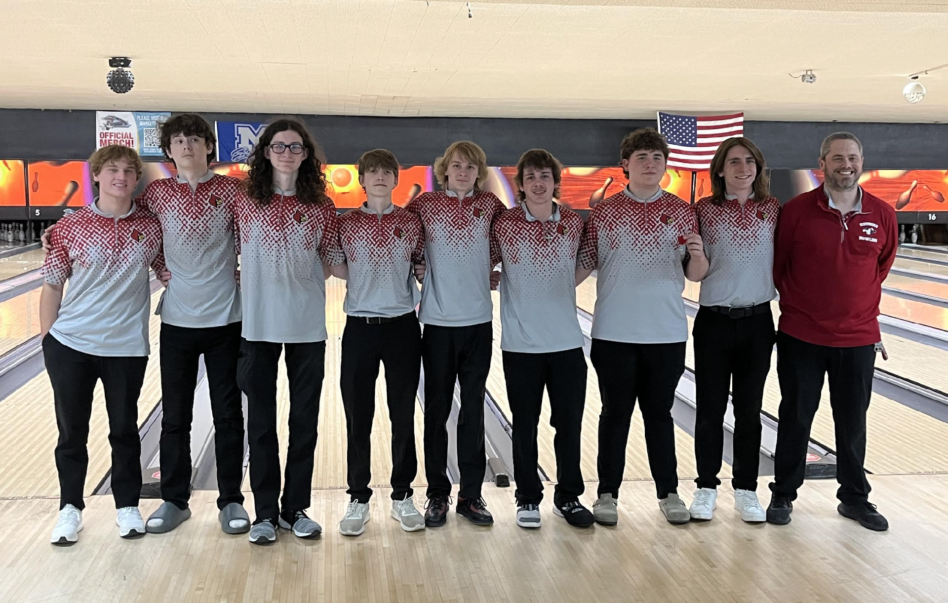 Auto Butler Male Athletes Of The Month Alton's Top Bowlers Lead Team(02)