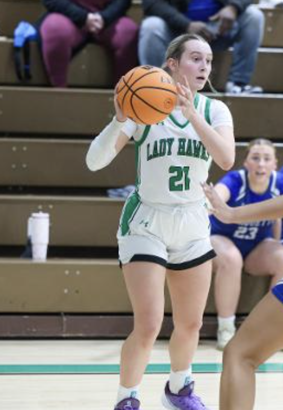 The Hawks' Hayden McMurtie had a huge game against North Greene, pouring in 24 points. (Photo by Chris Rhodes).