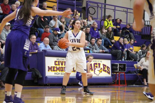 Kaylee Eaton looks for an opening.