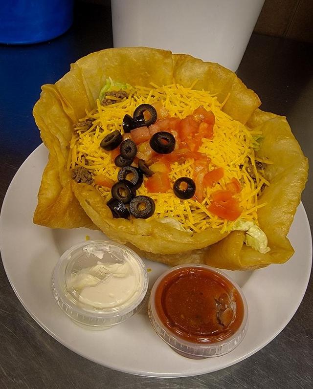 Godfrey Business Spotlight The Round Table Restaurant