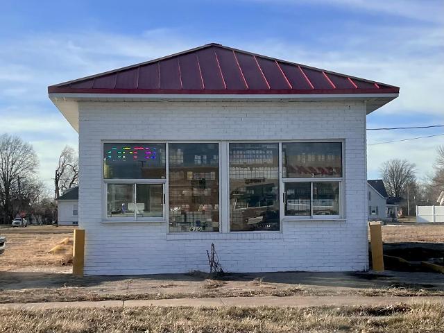 montana tobacco laws Locals react to national policy that raises age limit to buy tobacco