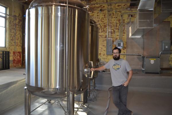Beer maker James Rogalsky has achieved his dream with wife, Lauren Pattan, opening a new Alton brewery/bar/restaurant. The new Old Bakery Brew on Landmarks in Alton is open for business and the response has been perfect, he said in an interview today.
