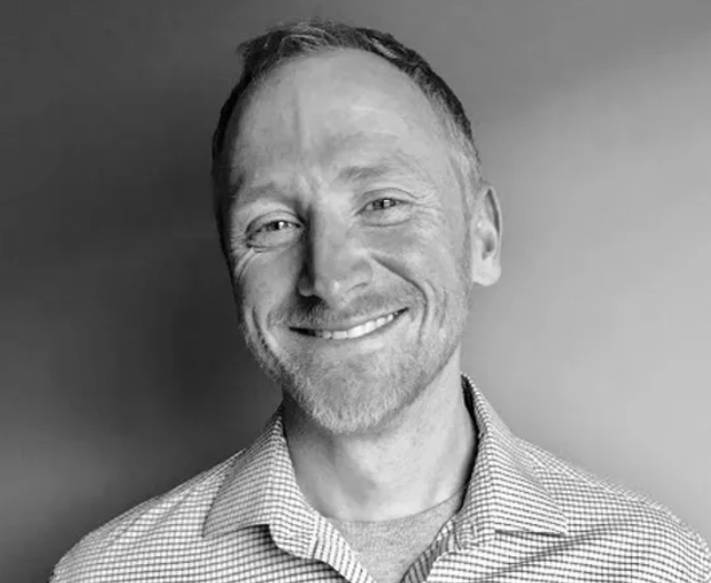 Carlinville Author Makes Return Appearance To Library