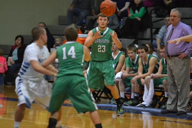 Carrollton's Luke Palan takes a pass from Luke Gillingham before a scoring play against Jersey. (Photo by Dan Brannan)