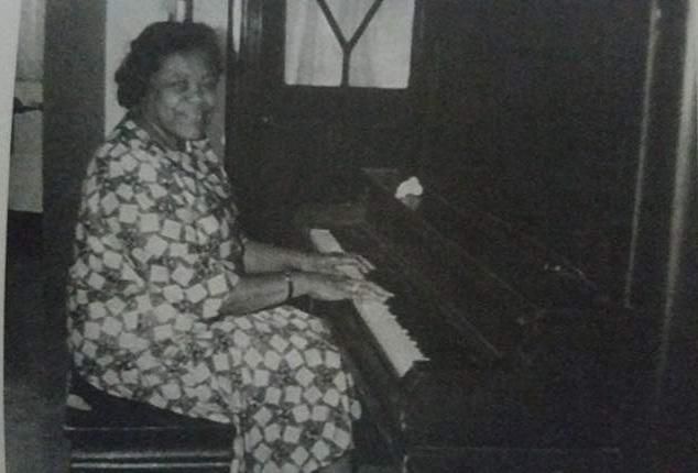 Denise Coleman Kimball. Photo from 20th Century African American Leaders in Alton.