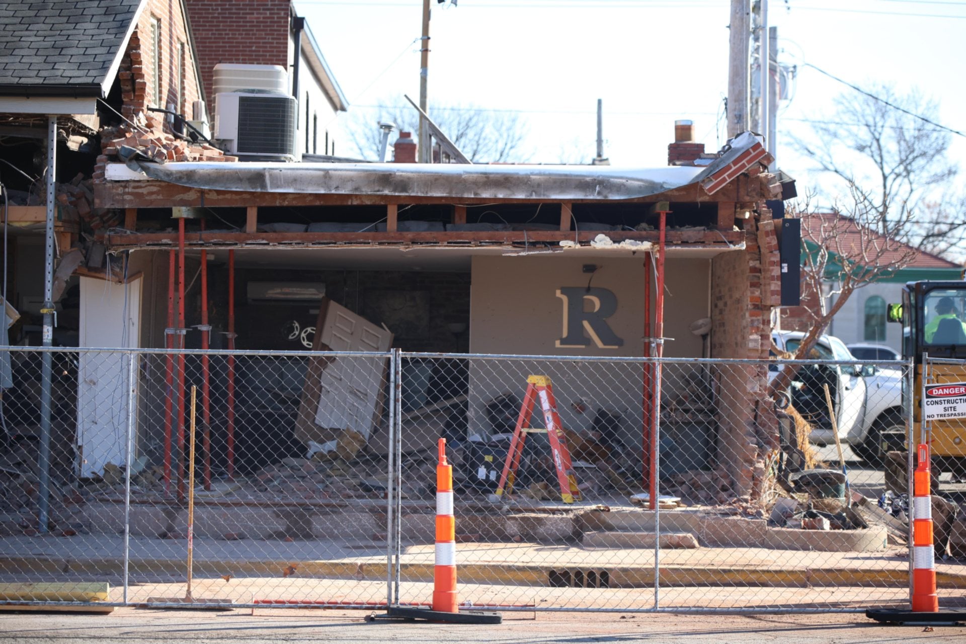 Illinois State Police Probe Fatal SIUE Police Pursuit Crash