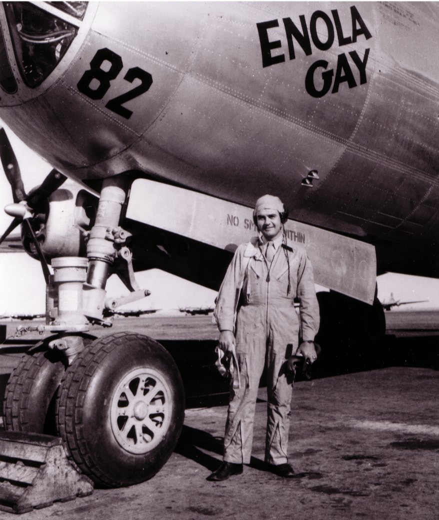Paul Tibbets Jr. in front of the famed bomber Enola Gay.