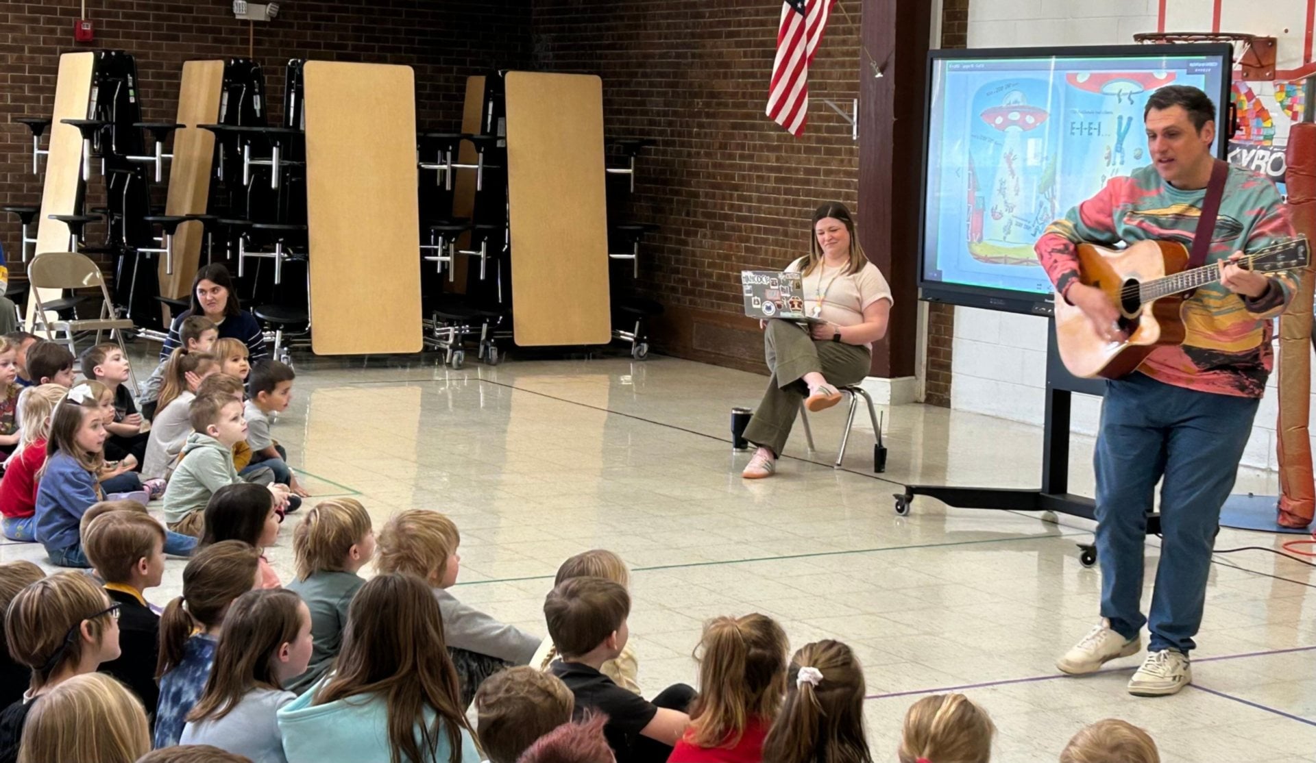 Acclaimed Children's Book Author Visits Edwardsville Elementary Schools