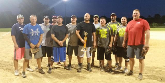 In the 2016 league tournament, Foul Balls rained victorious over Country Financial in the final game of the season with a 13-5 win to take the championship. Pictured (l to r): Chris Vanausdoll, Josh Vanausdoll, Chris Vahle, Rob Steinkuehler, Bruce Price, Ryan Niemeyer, Jason Brunaugh, Robby Miles, Matt Schell, Justin Wittman, Derek Woolsey & Joe Koenig.
