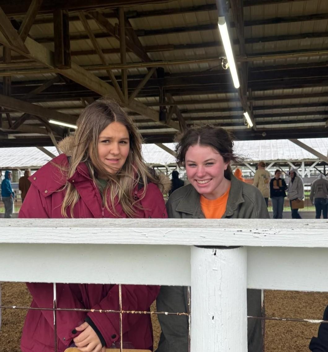 Edwardsville High School students Macie Wilkinson and Jemma Dorsey.