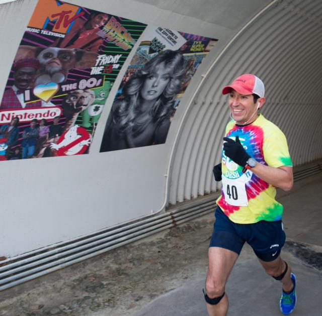 Glen Carbon’s Jorge Garcia, an SIUE School of Business alumnus, took first place in the men’s division during the 2017 Decades Dash.
