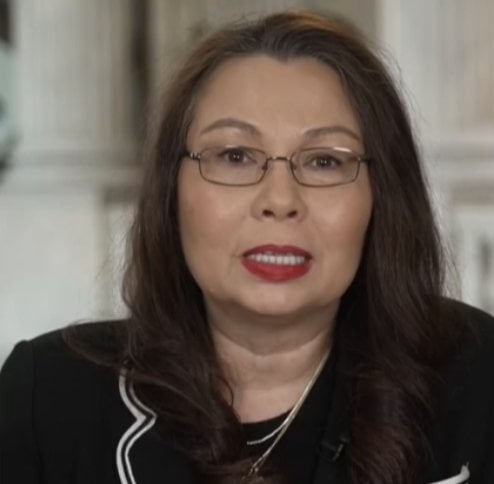Sen. Tammy Duckworth.
