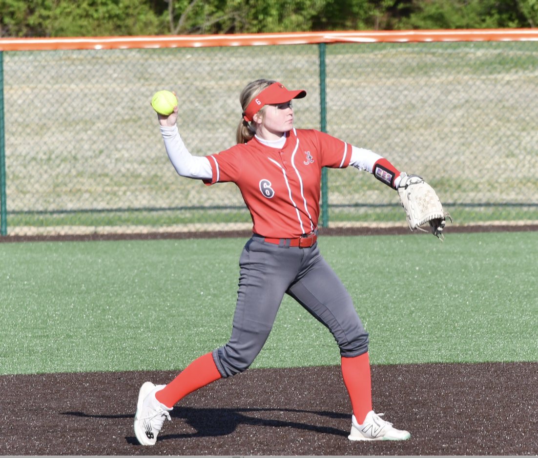 The Redbirds' Gabby Gonzalez makes a play on Tuesday. Gonzalez had a hit for the Redbirds against the Tigers.