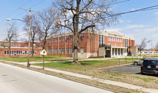 East Alton Wood River High School Oilers Apparel Store