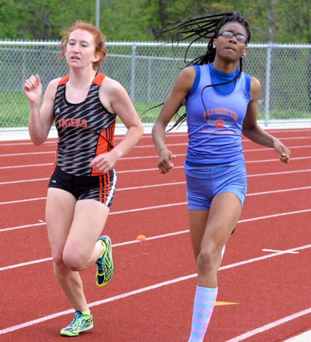 Edwardsville's Victoria Vegher