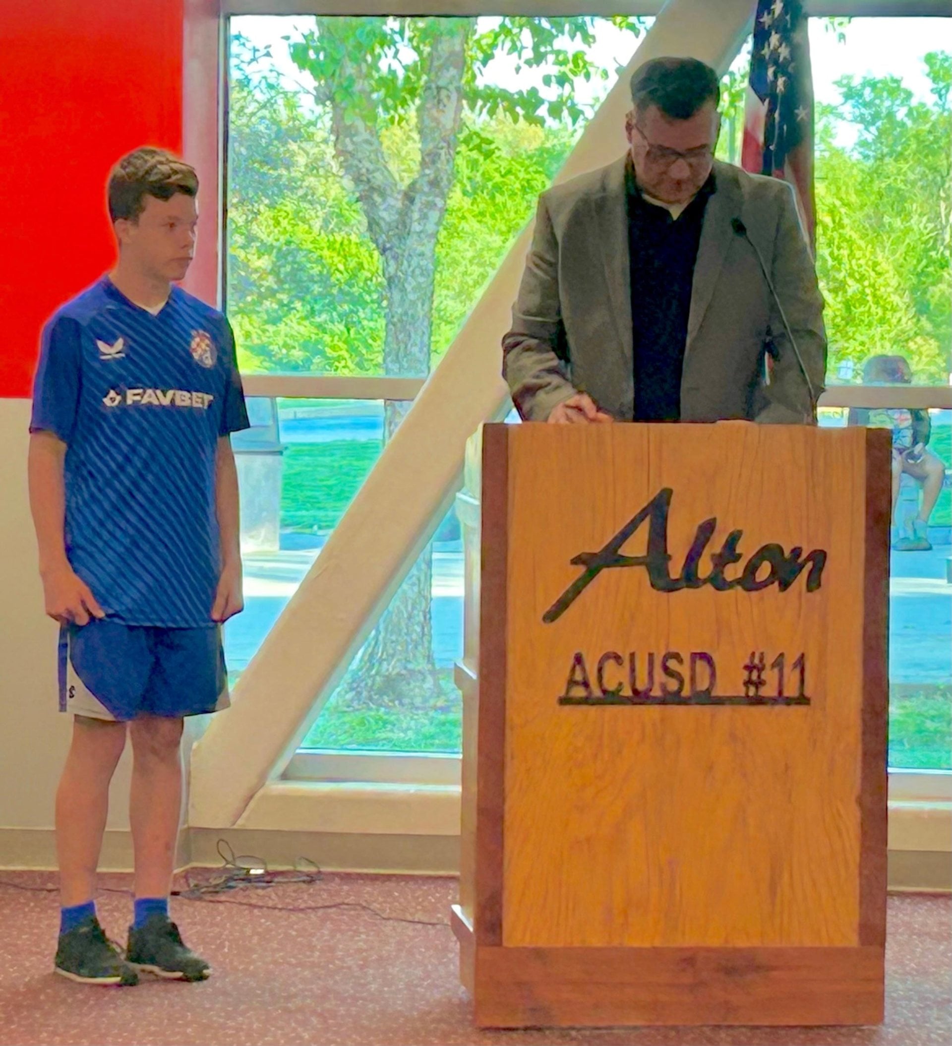 Luca Brundis and Dr. Brian Saenz.