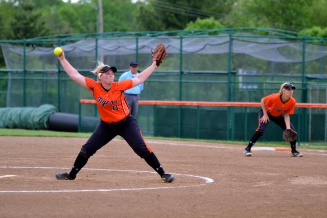 Kallen Loveless is dominant every time out on the mound for Edwardsville. She is shown releasing one of her pitches on Thursday. (Photo by Dan Brannan)