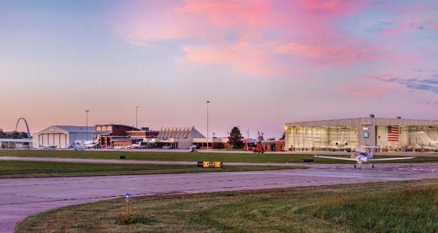 St. Louis Downtown Airport Sees Flight Operations Climb Back Above 100,000 During 2021 With Trends Continuing In 2022 - Vimarsana News
