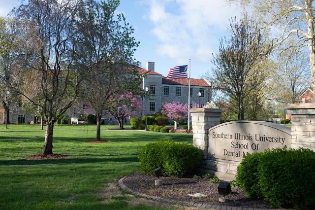 SIU School of Dental Medicine Class of 2023.