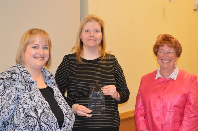 (left to right) Jennifer Craig (WellSpring Resources Interim Chief Executive Officer), Jessica Gruneich (2015 Mental Health Hero), and Sally Sheahan (WellSpring Resources Board Vice President)