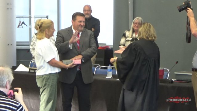 Godfrey's newest Trustee Gerard Fischer takes his Oath of Office.