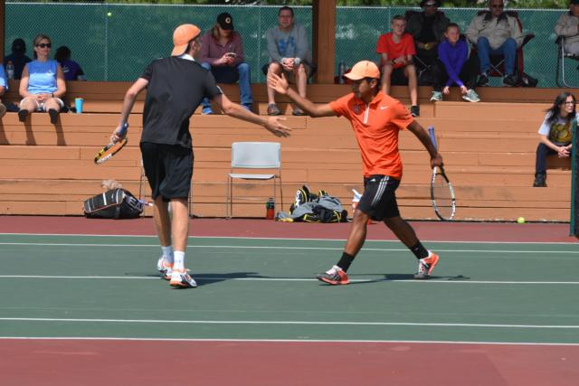 Alex Gray and Zach Trimpe congratulate one another. (Photo by Dan Brannan)