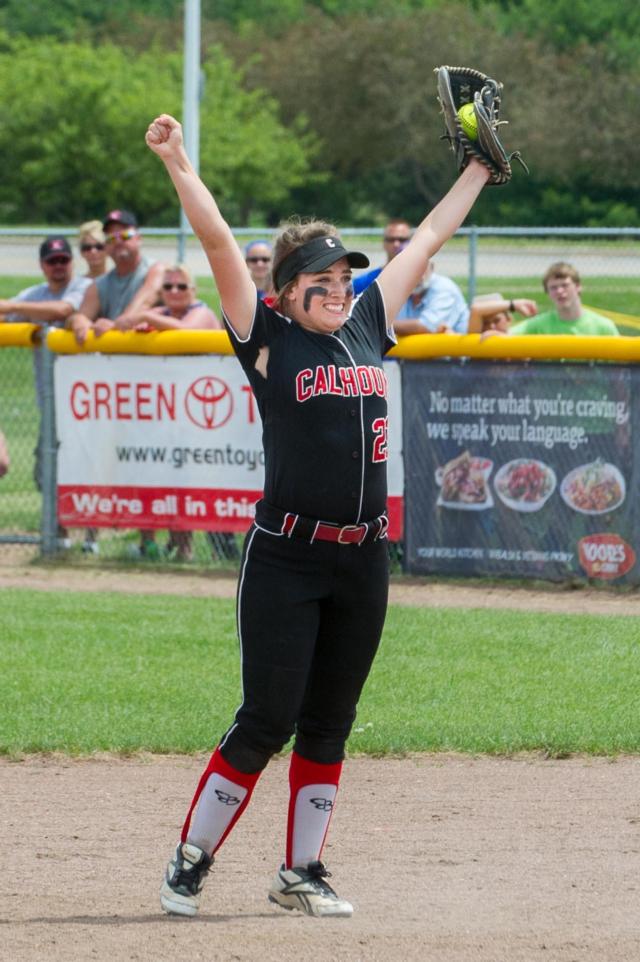 Calhoun's winning catch in the supersectional on Monday. (Photo courtesy of Michael R. Weaver).