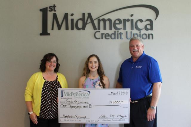 Amber Scott – 1st MidAmerica Credit Union, Vice President of Marketing and Communications, Gabi Ramirez – Civic Memorial High School, Graduation Class 2018, and Alan Meyer – 1st MidAmerica Credit Union, President and CEO