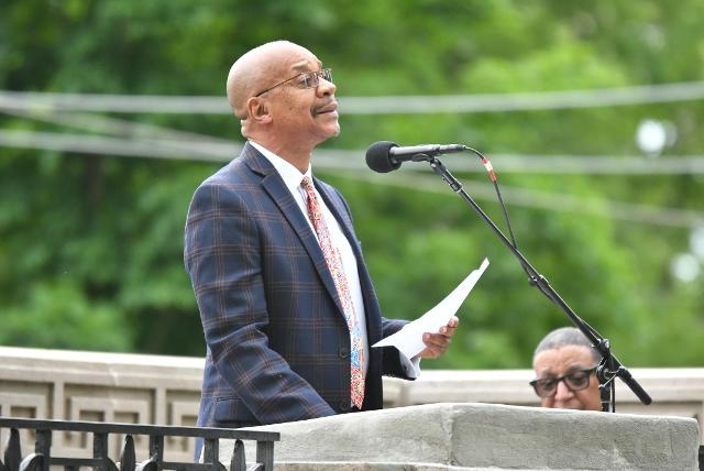 Jared Hennings recently performs at the Sunset Ceremony on Memorial Day at Alton National Cemetery. (Dan Brannan photo).