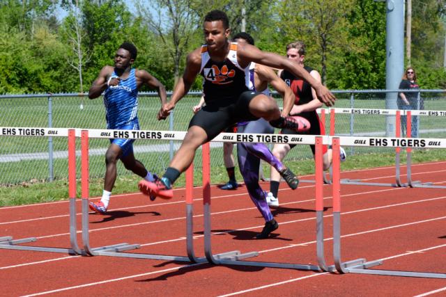 Edwardsville's Travis Anderson and his perfect hurdle form in a race during the season.. (Photo by Dan Brannan)
