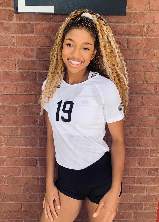 SIUE’s Gabrielle Wimes, of Kansas City, Mo., is pursuing a virtual study abroad option through the international studies program.