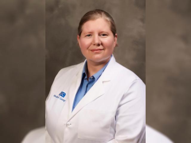 Dr. Mary Schinkel joins AMH staff as ENT | RiverBender.com