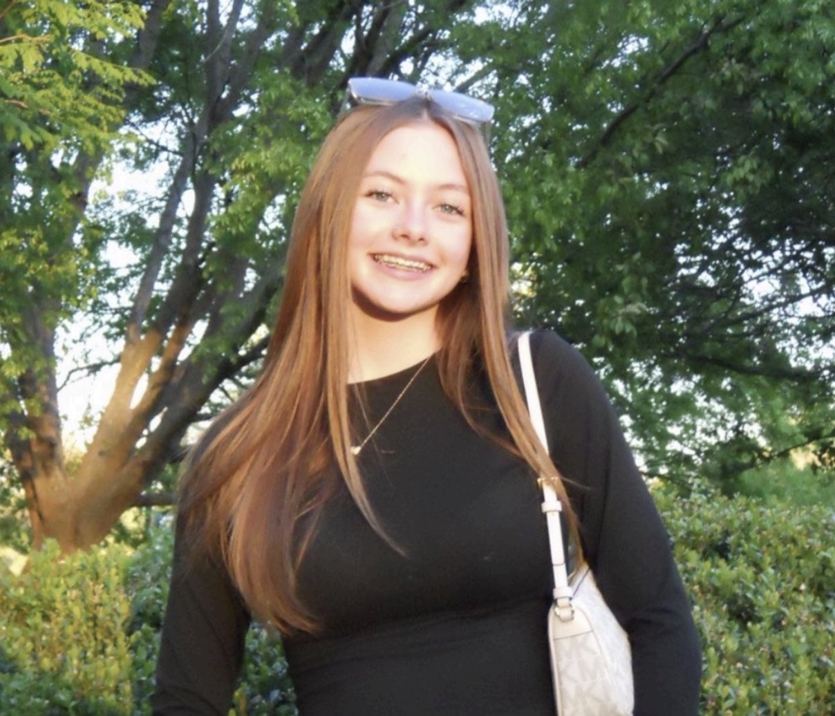 Mikayla Miller, a junior volleyball player at EAWR.