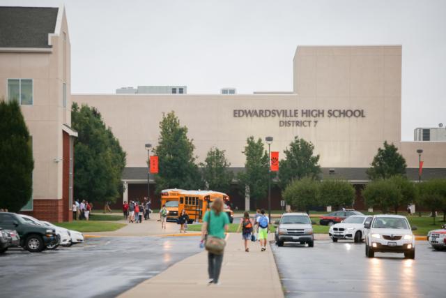 New Committees Are Explained To Edwardsville School District Board 