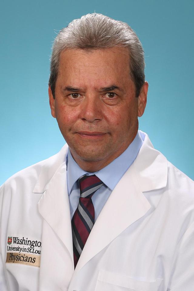 Dr. David Sumoza