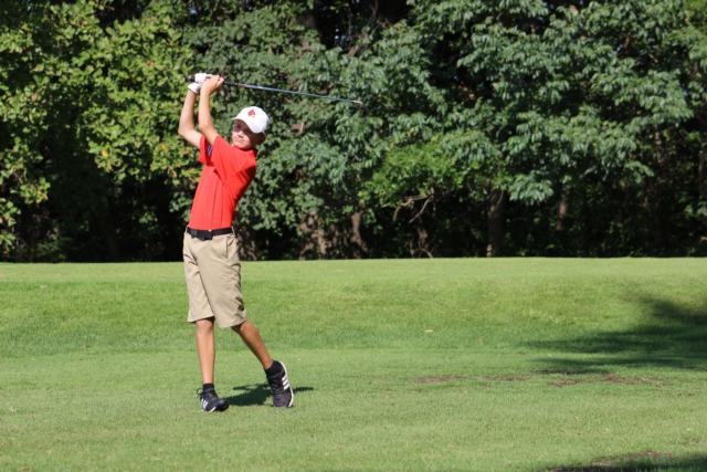 The Alton Redbirds took the win over Collinsville and Civic Memorial Thursday afternoon.