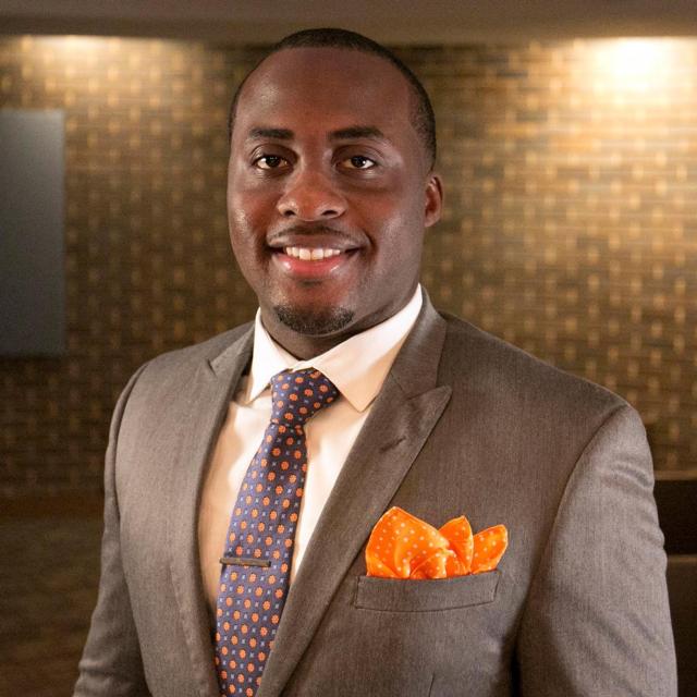 : SIUE alumnus Kwamane Liddell, a member of the St. Louis Business Journal’s 30 Under 30 Class of 2017.