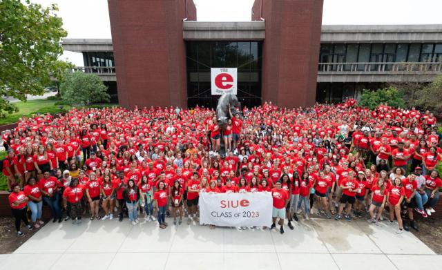 SIUE Freshman Class of 2023.